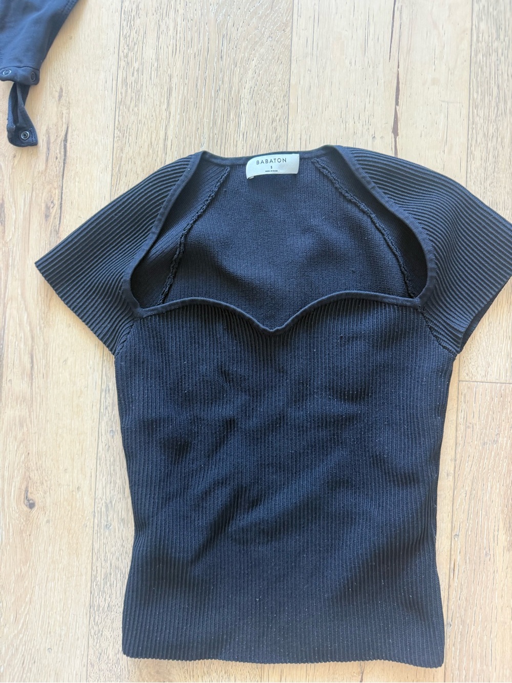 Aritzia Babaton Black Ribbed Cutout Crop Top